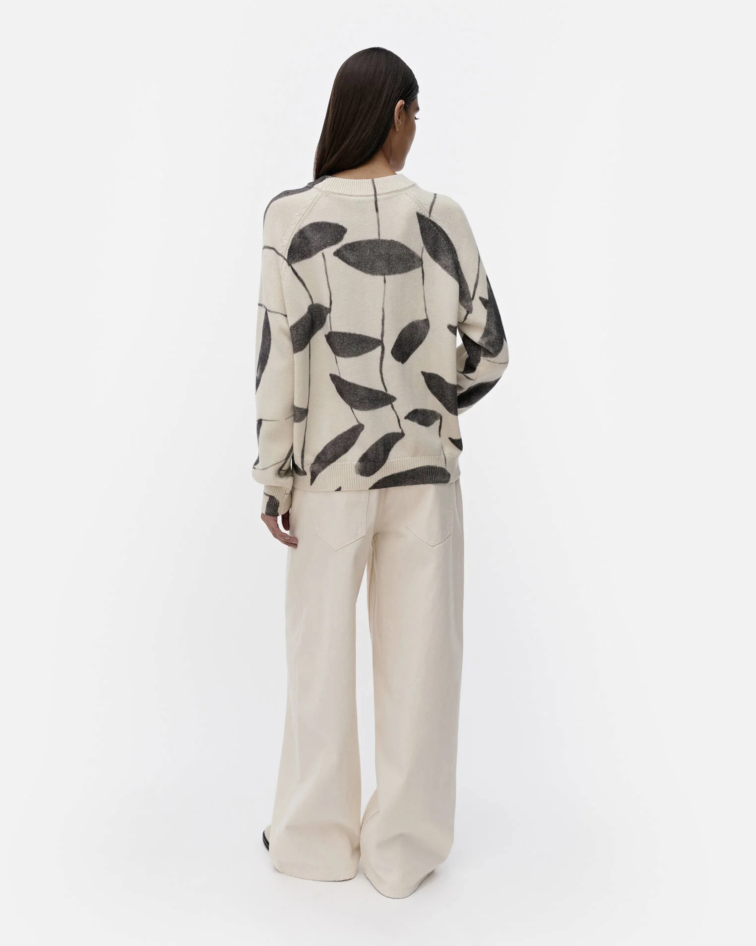 Viivoja Paju knitted pullover - Image 7