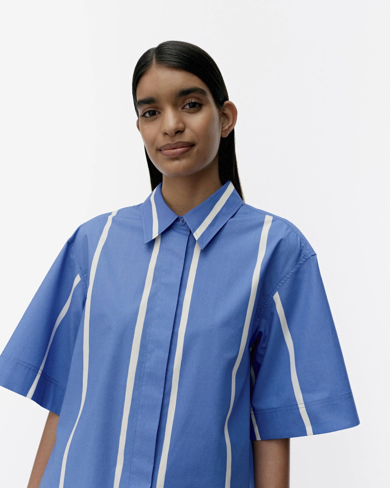 Sinertävä Puhveli blouse - Image 4