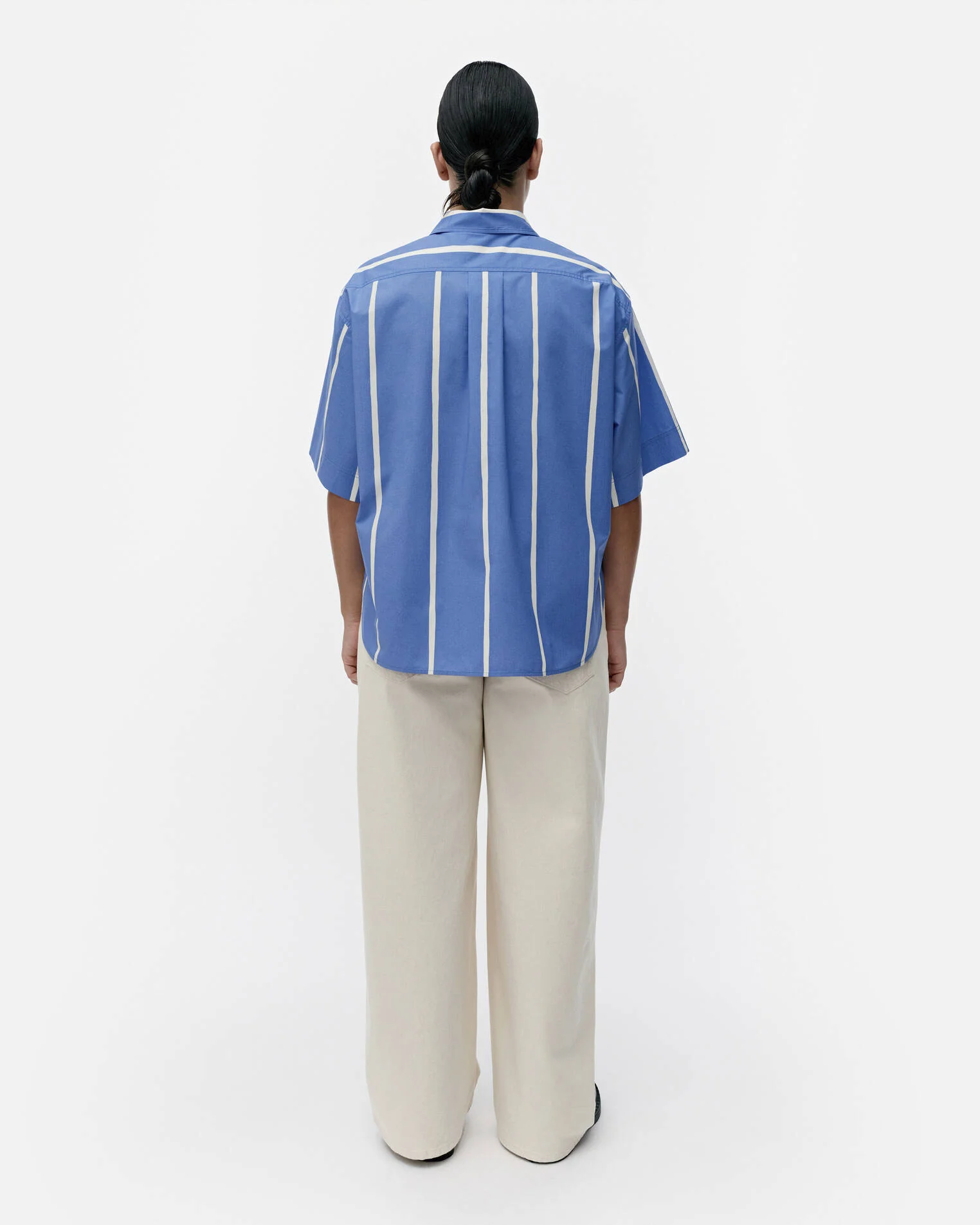 Sinertävä Puhveli blouse - Image 8