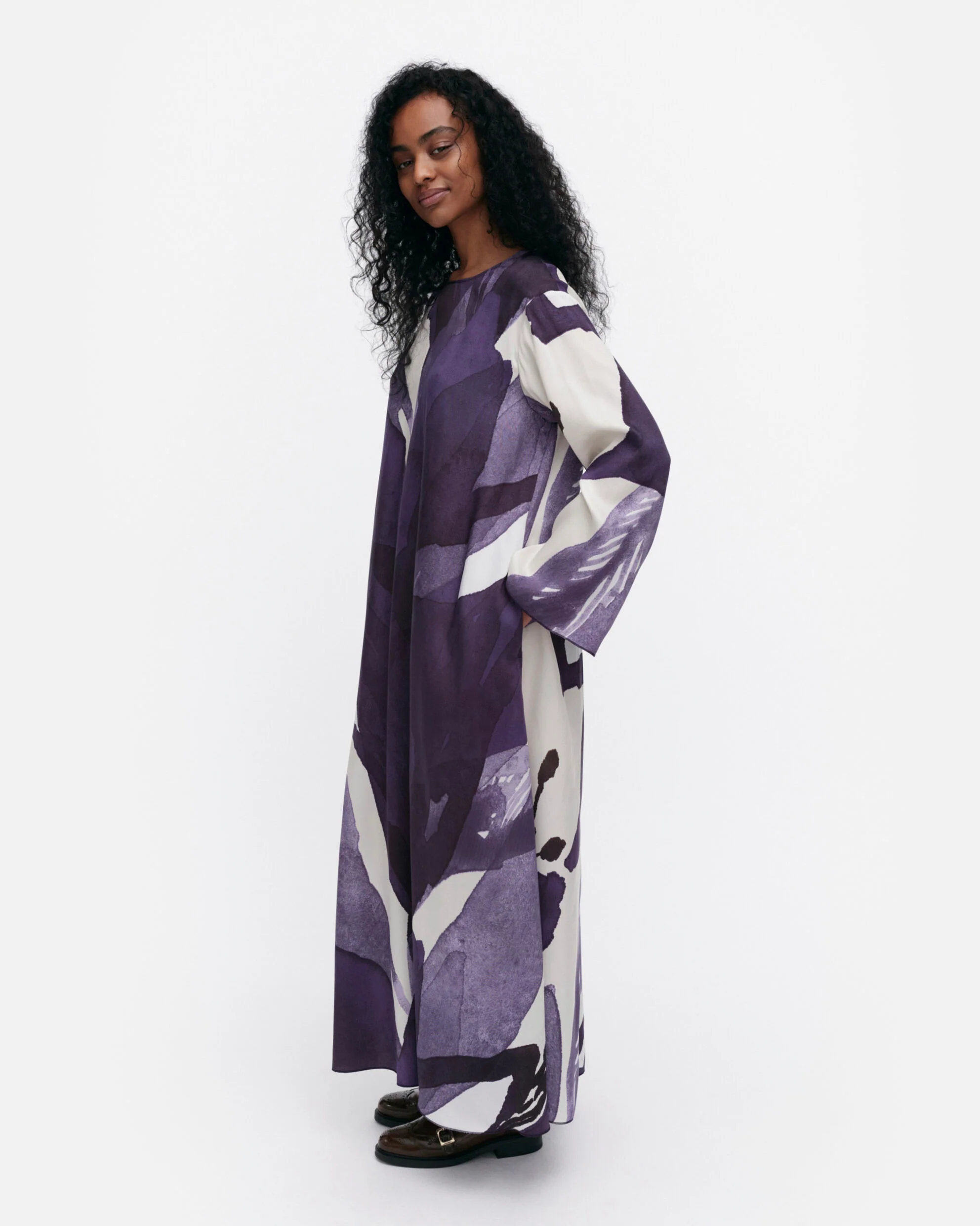 Fluidi Kylmänkukka dress - Image 6
