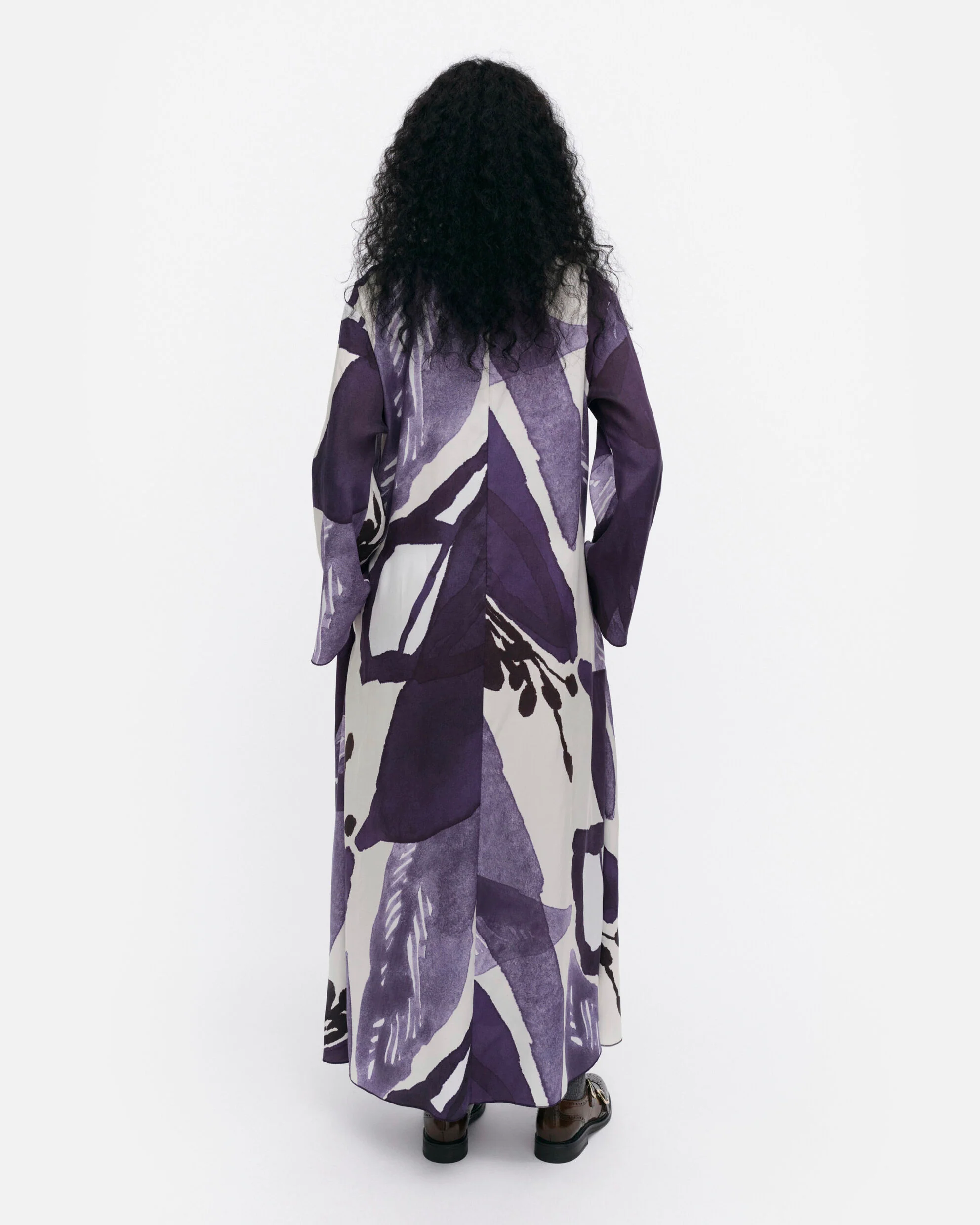 Fluidi Kylmänkukka dress - Image 9