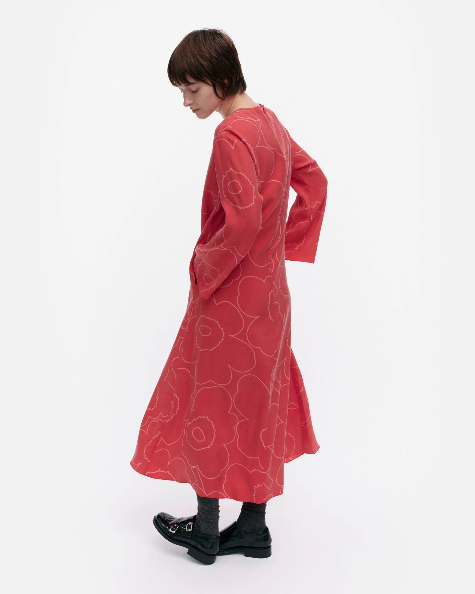 Fluidi Piirto Unikko dress - Image 3