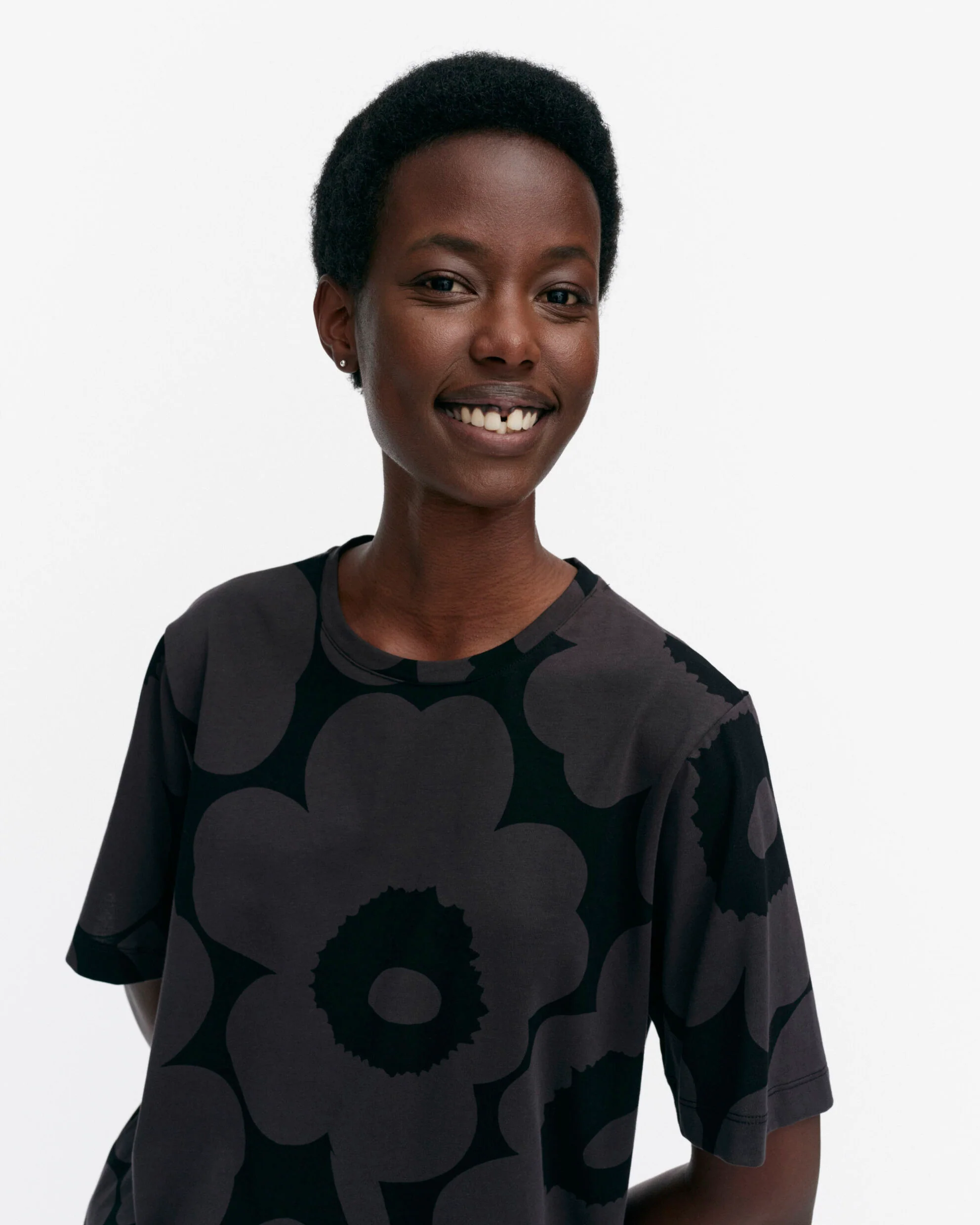 Tunnit Unikko t-shirt - Image 2