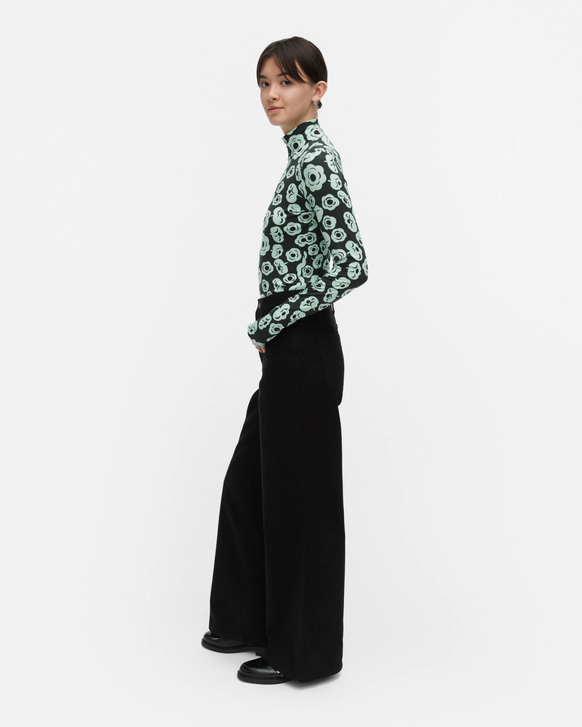 Armas Tumma Turtleneck shirt - Image 3