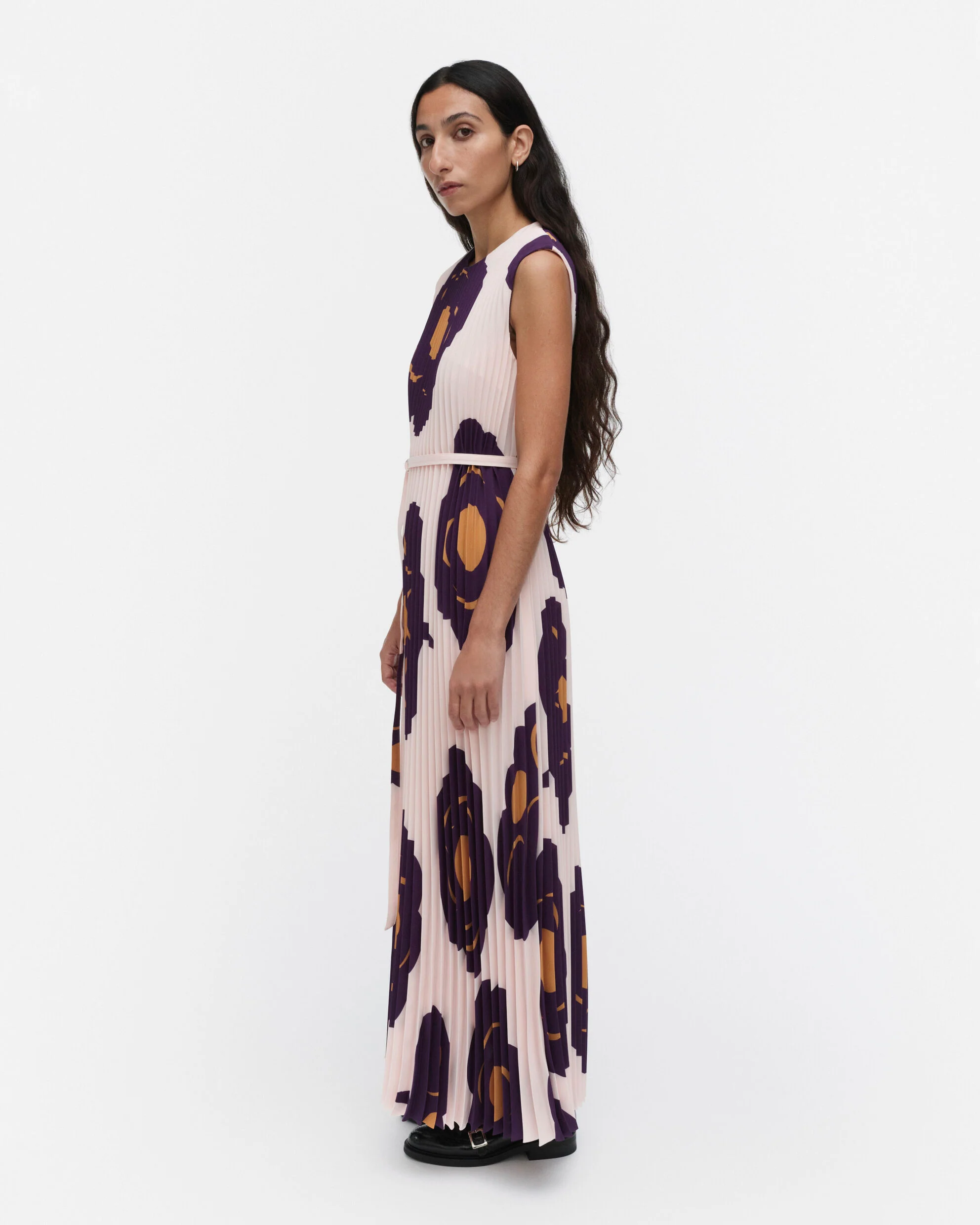 Juhlia Tumma Dress - Image 4