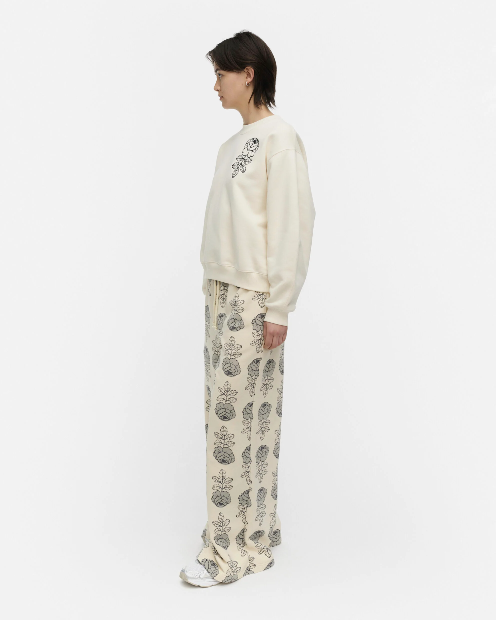 Puuska Vihkiruusu Kioski sweatpants - Image 3