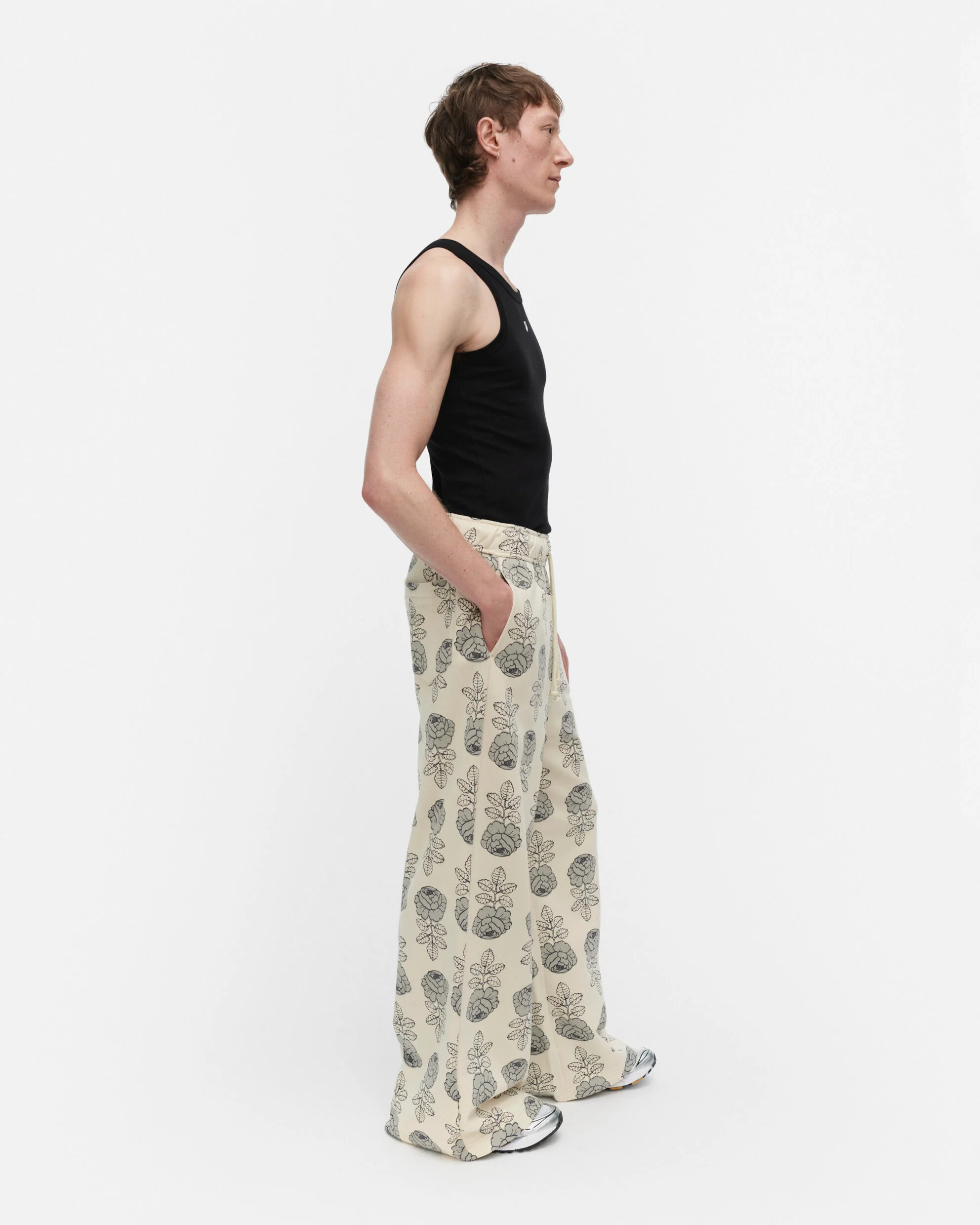 Puuska Vihkiruusu Kioski sweatpants - Image 6