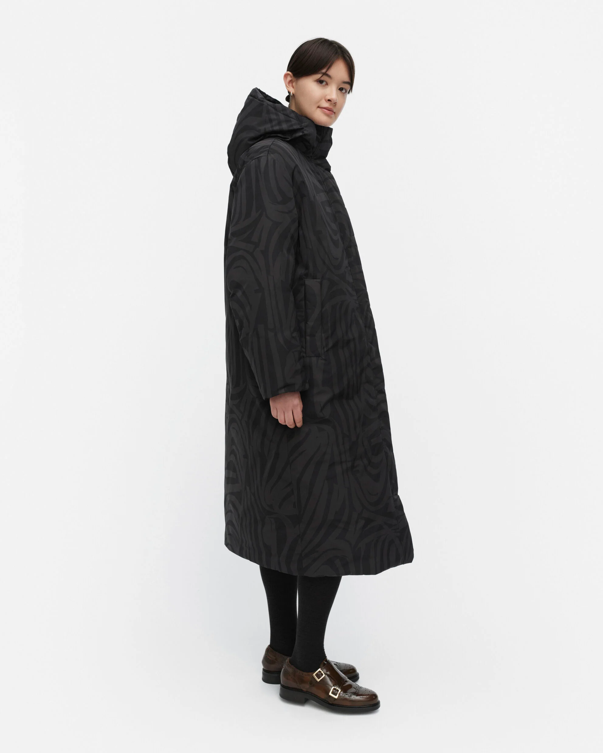 Taiottu Jokuraita Down coat - Image 3