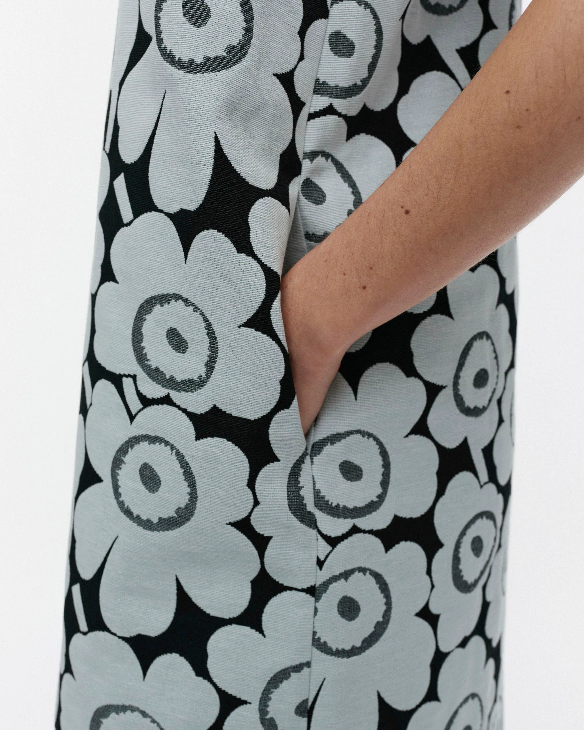 Hahmo Unikko Marimini dress - Image 2