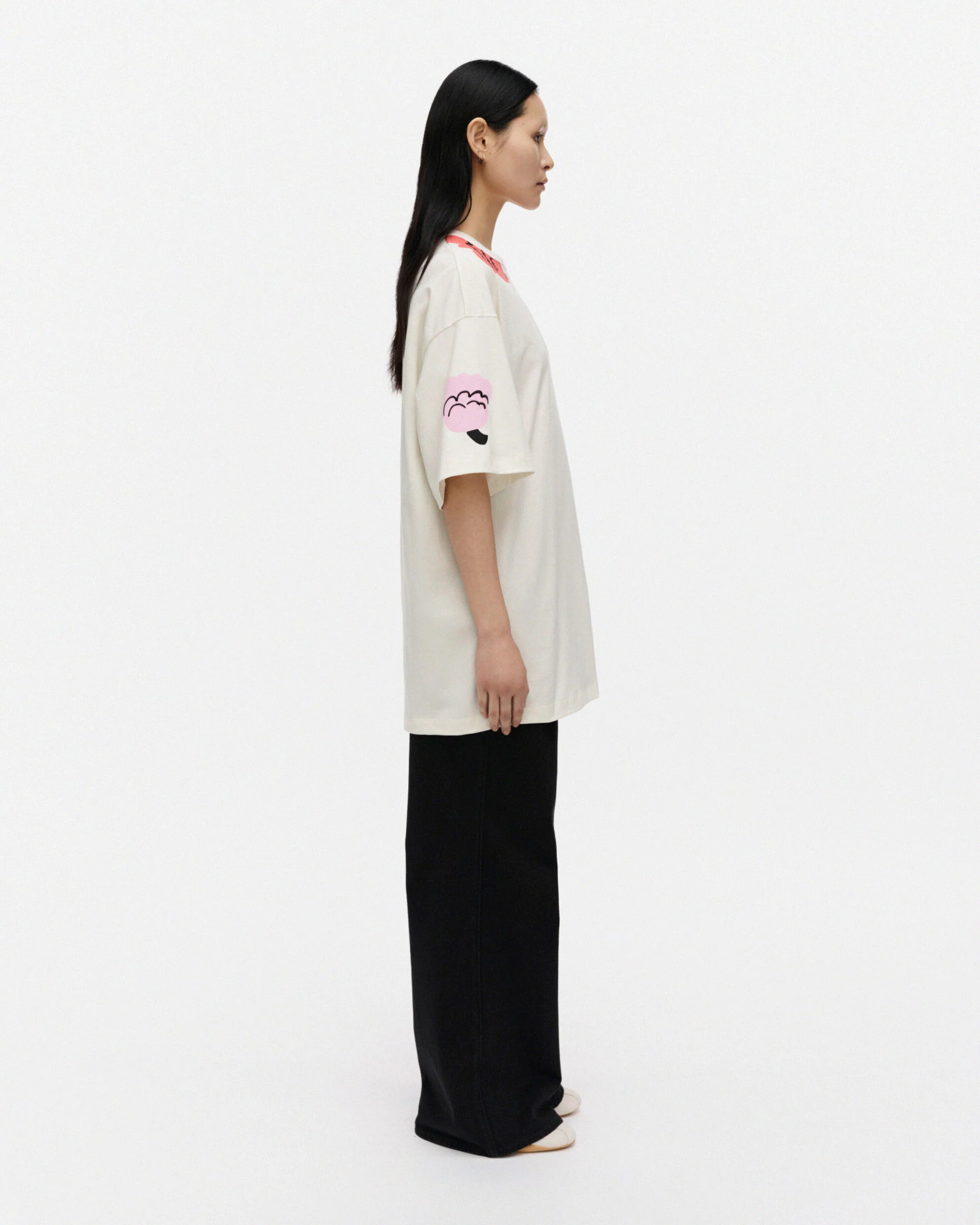 Puhua Kukasta Kukkaan Placement T-shirt - Image 6