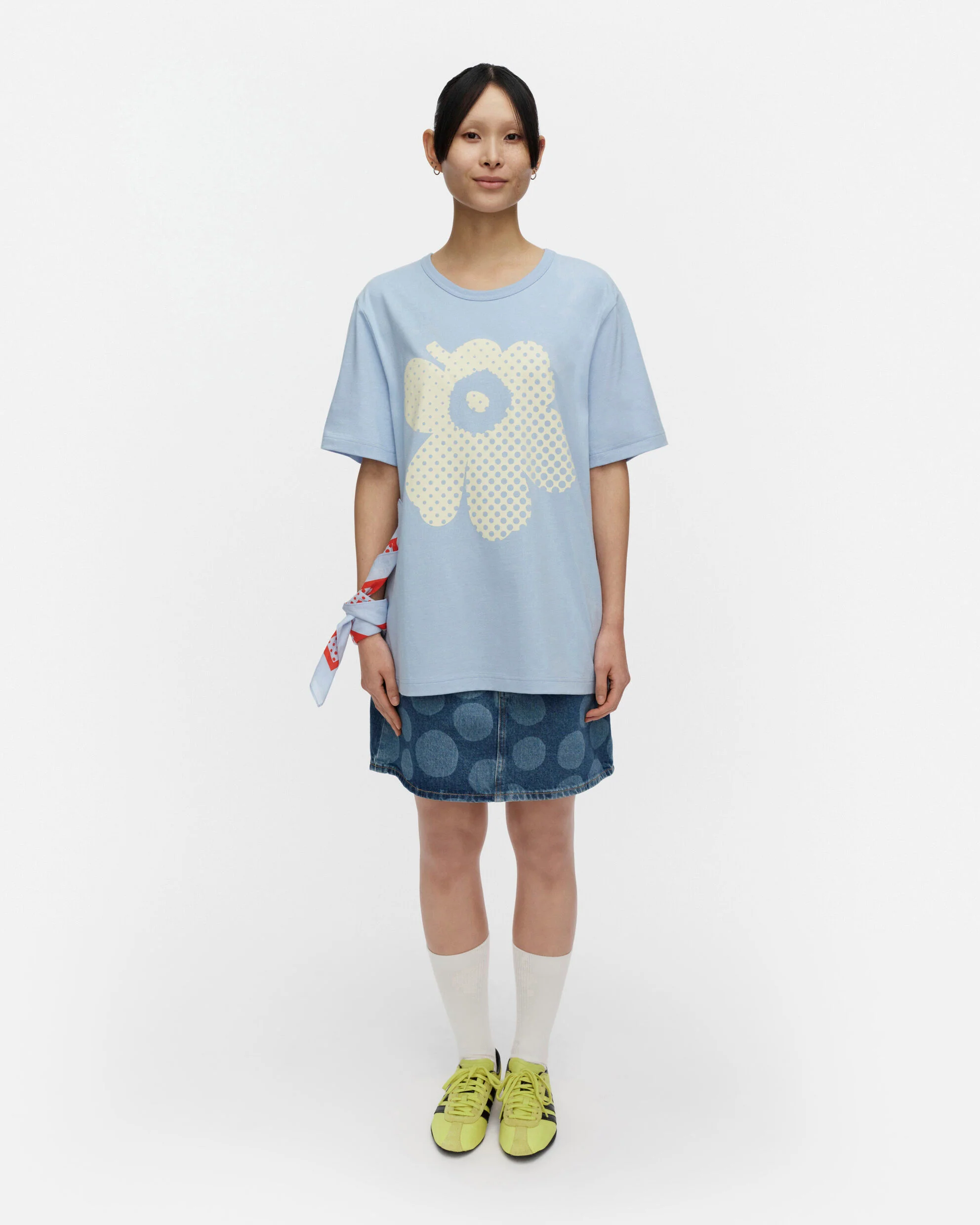 Vihne Unikko Placement Kioski t-shirt