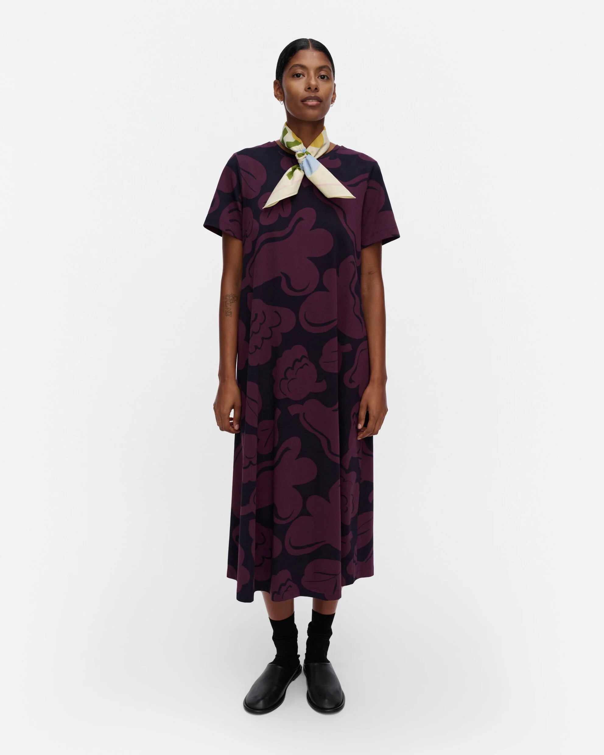 Pisteinen Kukasta Kukkaan Dress