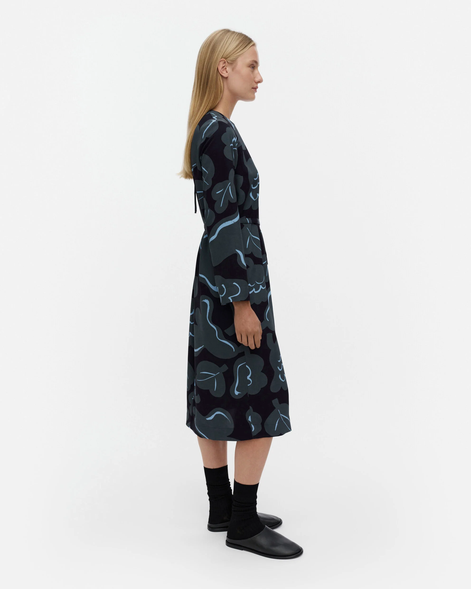 Pujotus Kukasta Kukkaan Dress - Image 3