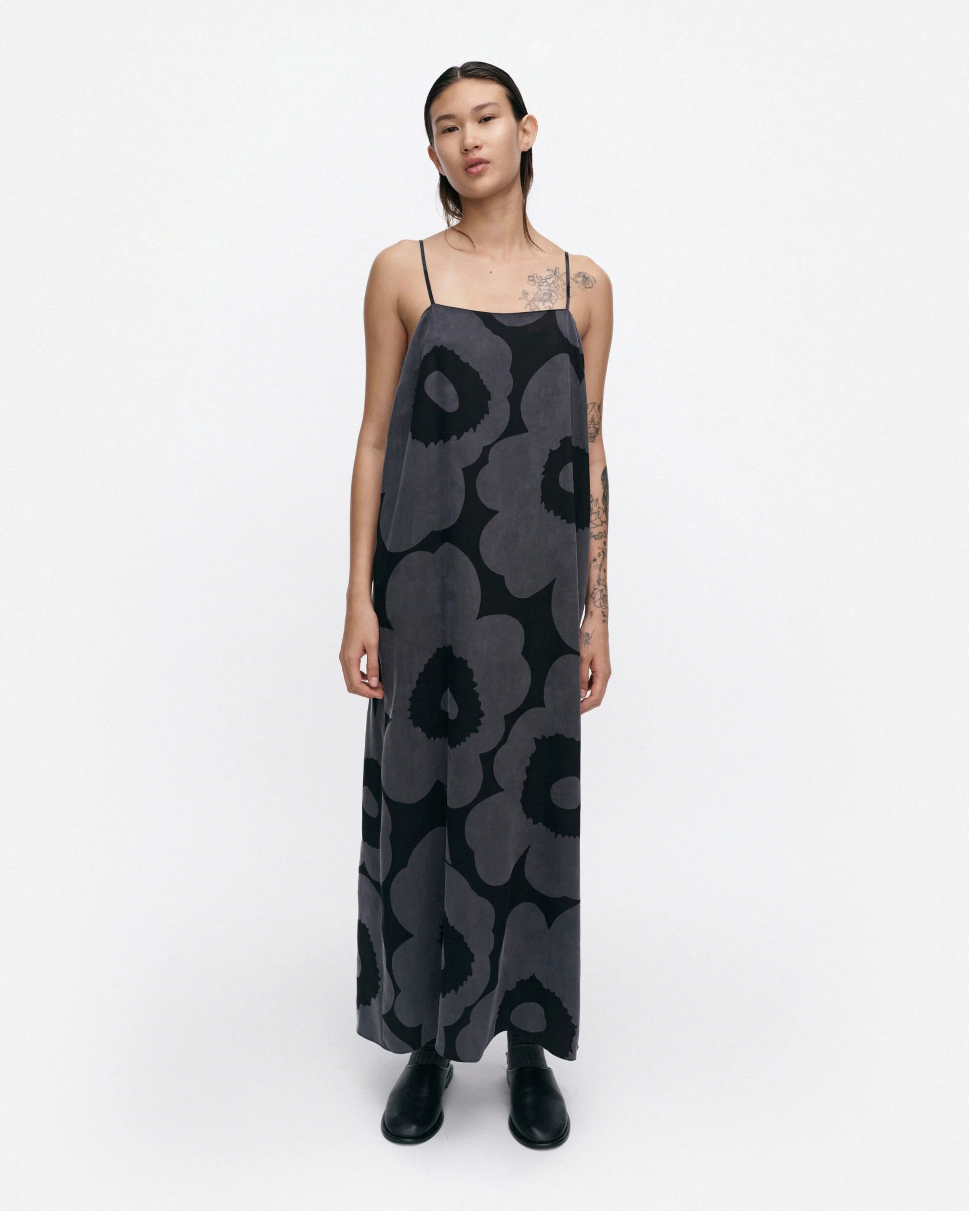 Pyörähdys Unikko Dress