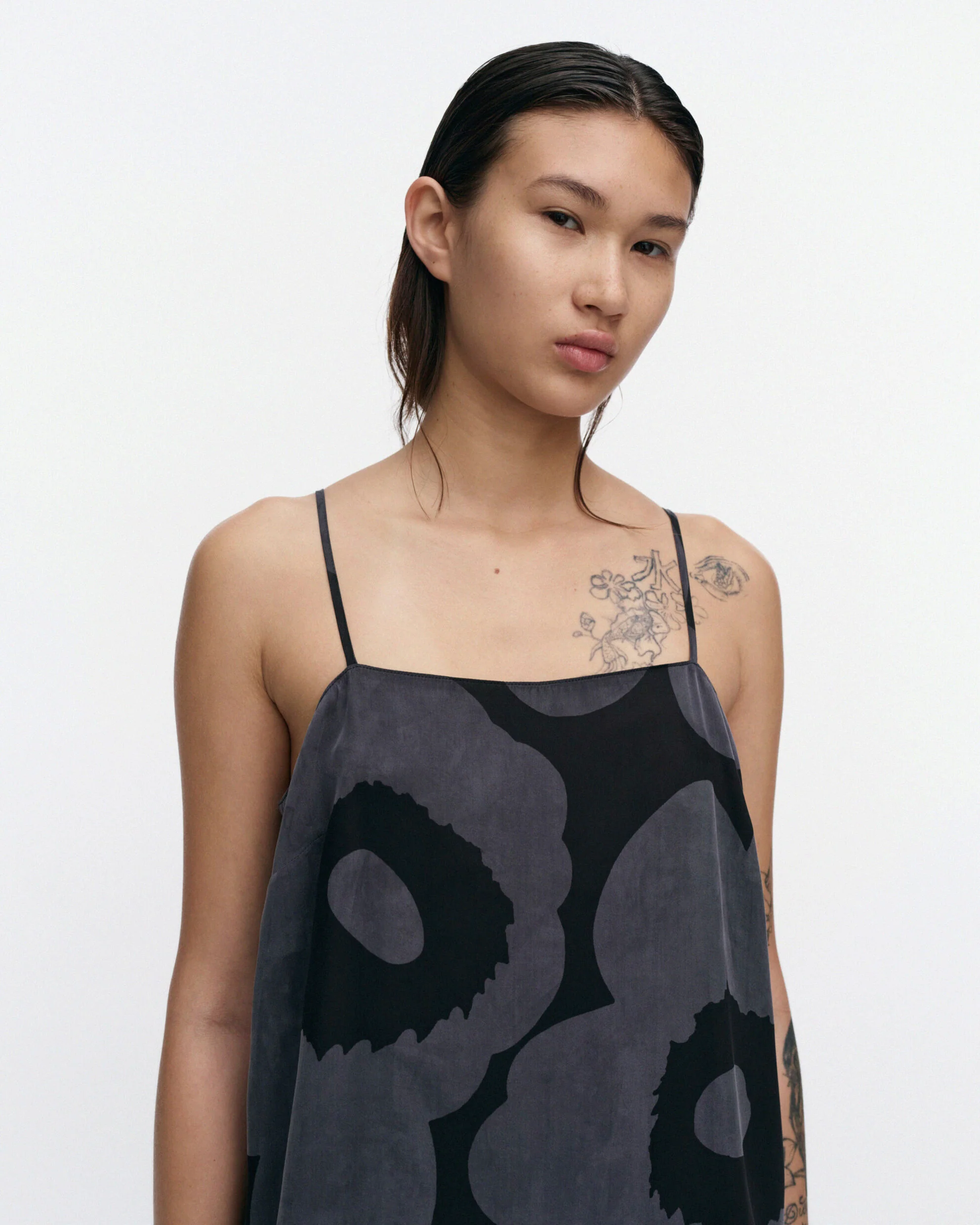 Pyörähdys Unikko Dress - Image 2